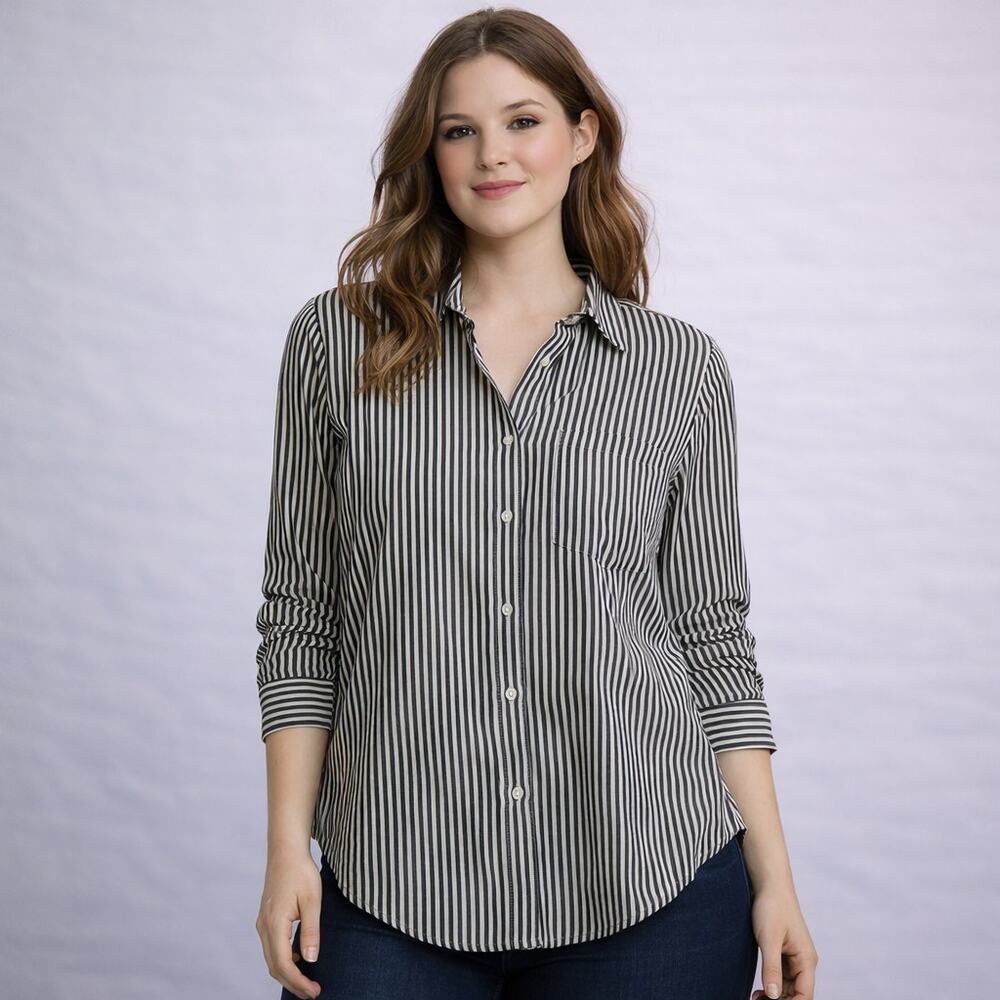 BB Dakota Black & White Stripe‎ Button-Down Shirt Size L